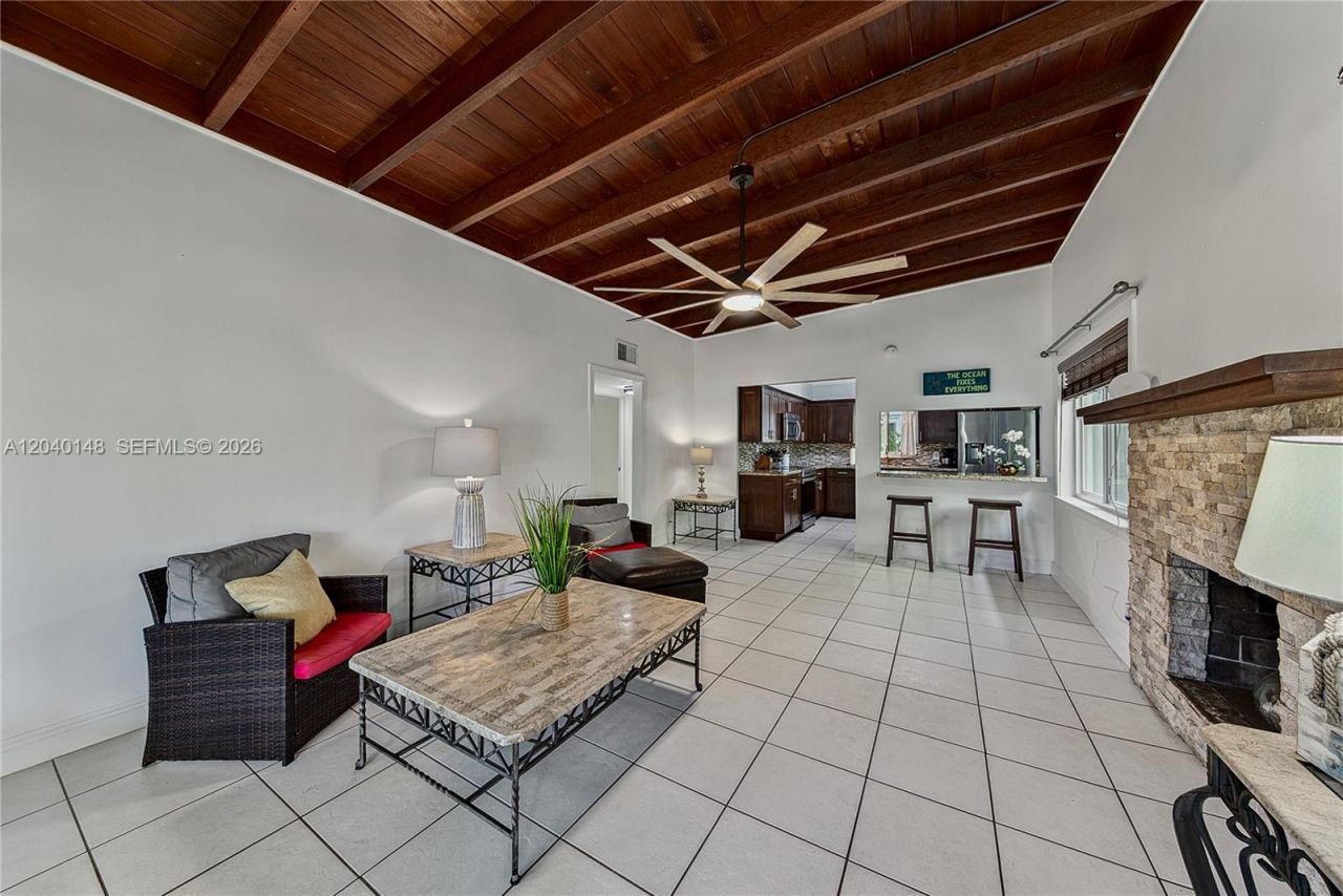 4325 Bougainvilla Dr , Lauderdale by the Sea, FL 33308 Photo