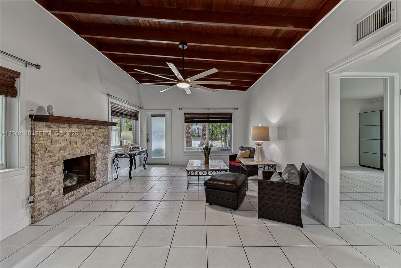 4325 Bougainvilla Dr , Lauderdale by the Sea, FL 33308 Photo
