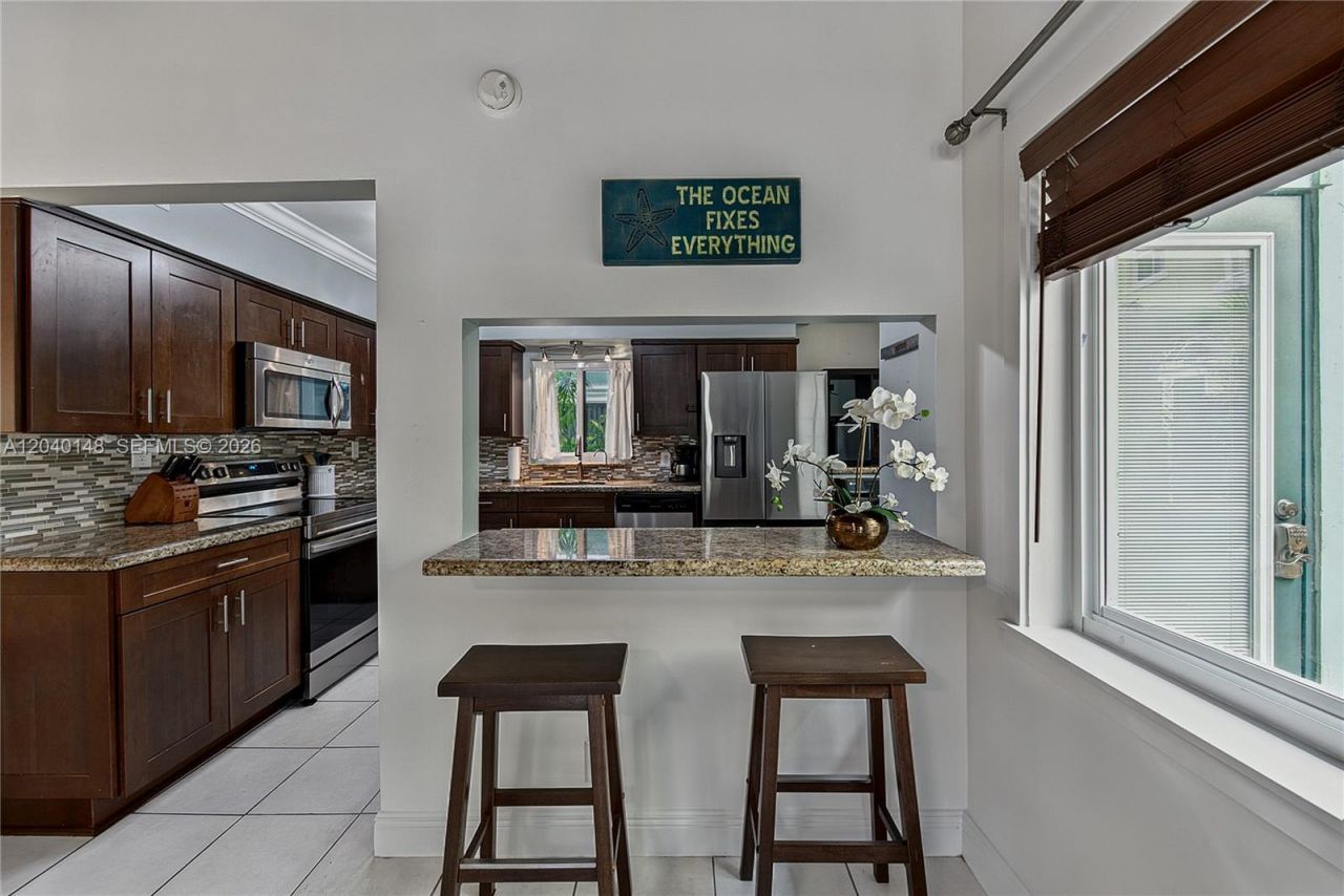 4325 Bougainvilla Dr , Lauderdale by the Sea, FL 33308 Photo