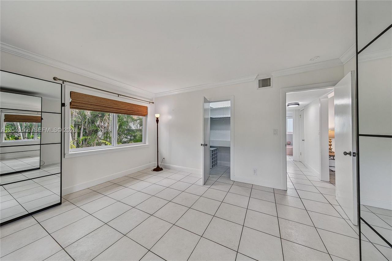 4325 Bougainvilla Dr , Lauderdale by the Sea, FL 33308 Photo