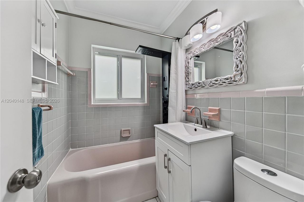 4325 Bougainvilla Dr , Lauderdale by the Sea, FL 33308 Photo
