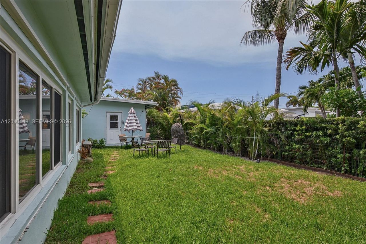 4325 Bougainvilla Dr , Lauderdale by the Sea, FL 33308 Photo