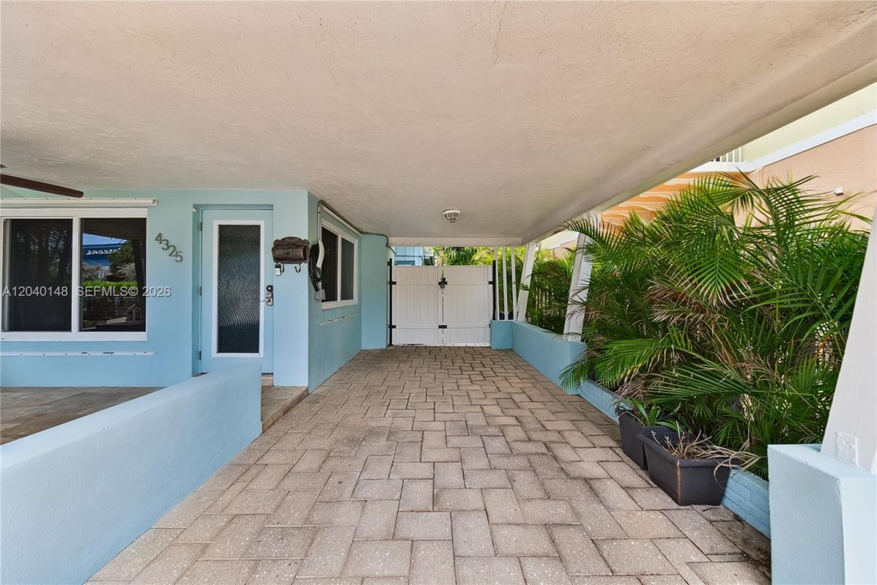 4325 Bougainvilla Dr , Lauderdale by the Sea, FL 33308 Photo