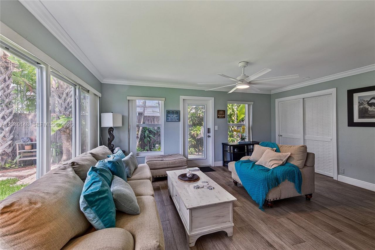 4325 Bougainvilla Dr , Lauderdale by the Sea, FL 33308 Photo