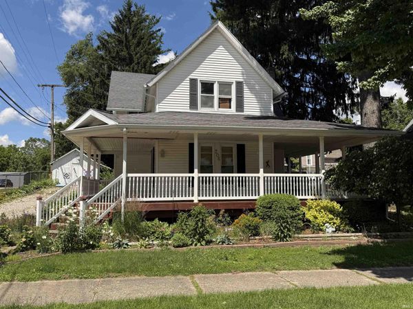 206 S Mountain, Lagrange, IN 46761