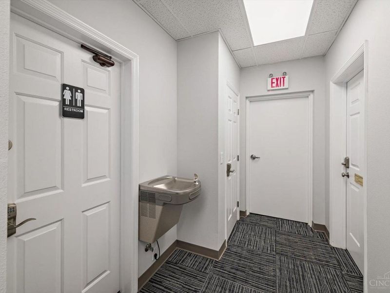 6660 Dixie Highway, Fairfield, OH 45014 Photo 9