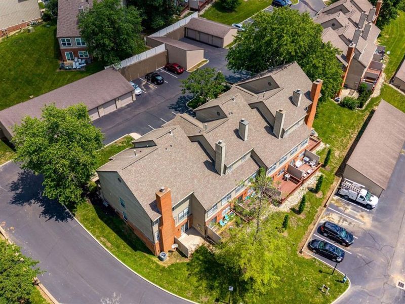 10555 Montgomery Road, Unit 77, Montgomery, OH 45242 Photo 17