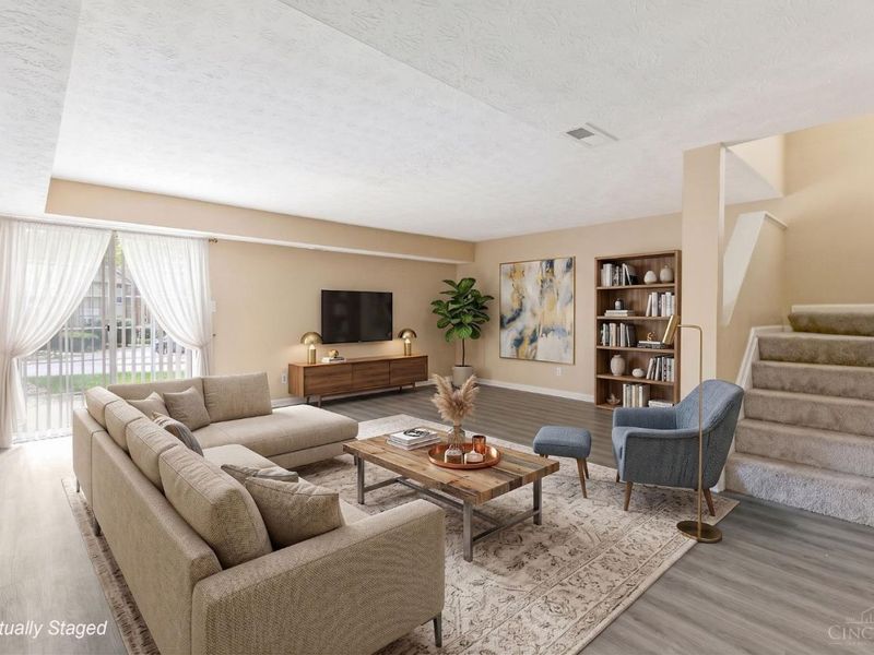 10555 Montgomery Road, Unit 77, Montgomery, OH 45242 Photo 24