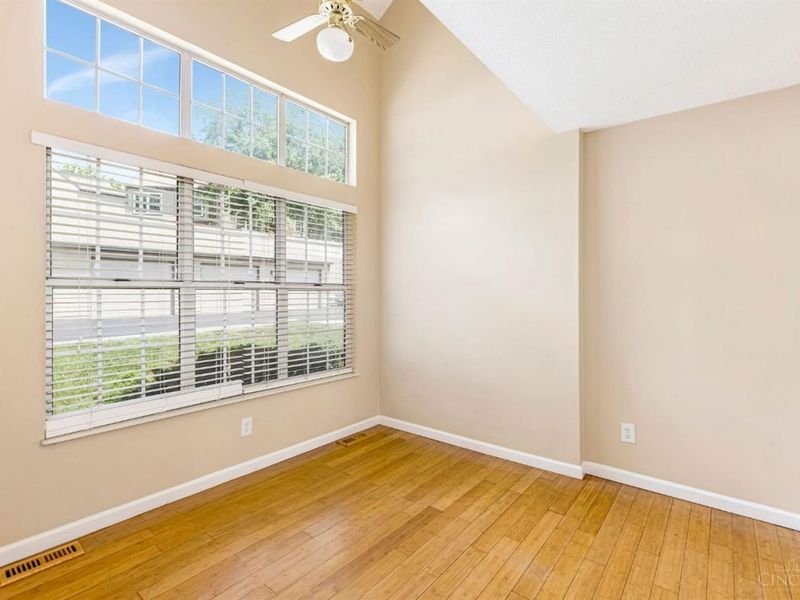 10555 Montgomery Road, Unit 77, Montgomery, OH 45242 Photo 34