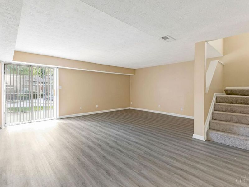 10555 Montgomery Road, Unit 77, Montgomery, OH 45242 Photo 40