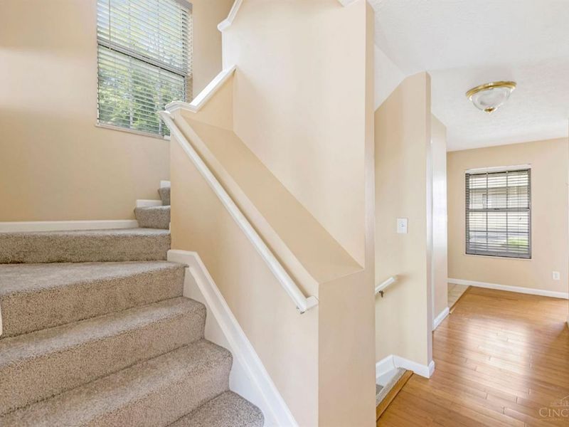 10555 Montgomery Road, Unit 77, Montgomery, OH 45242 Photo 6