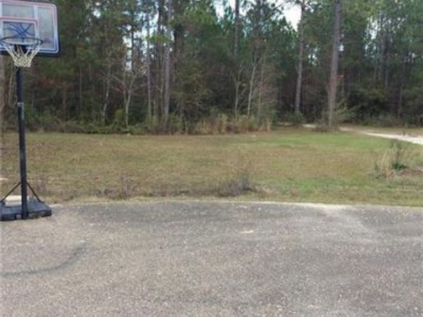 OGISE RICHARDSON Road, Bush, LA 70431