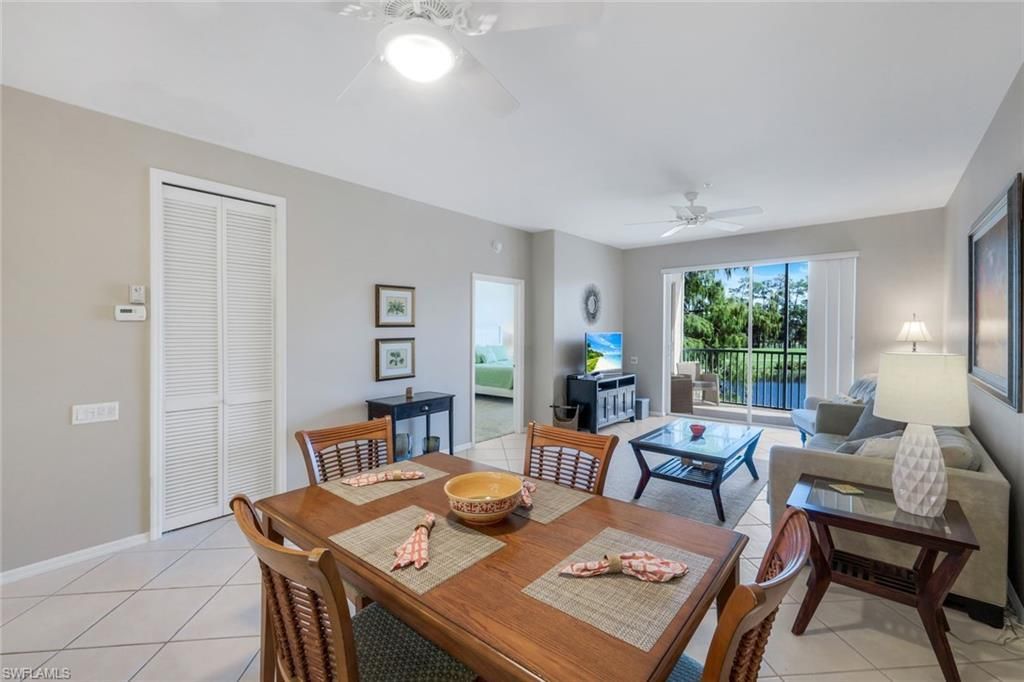 8247 Parkstone Pl , Unit 205, Naples, FL 34120 Photo