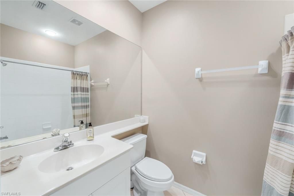 8247 Parkstone Pl , Unit 205, Naples, FL 34120 Photo