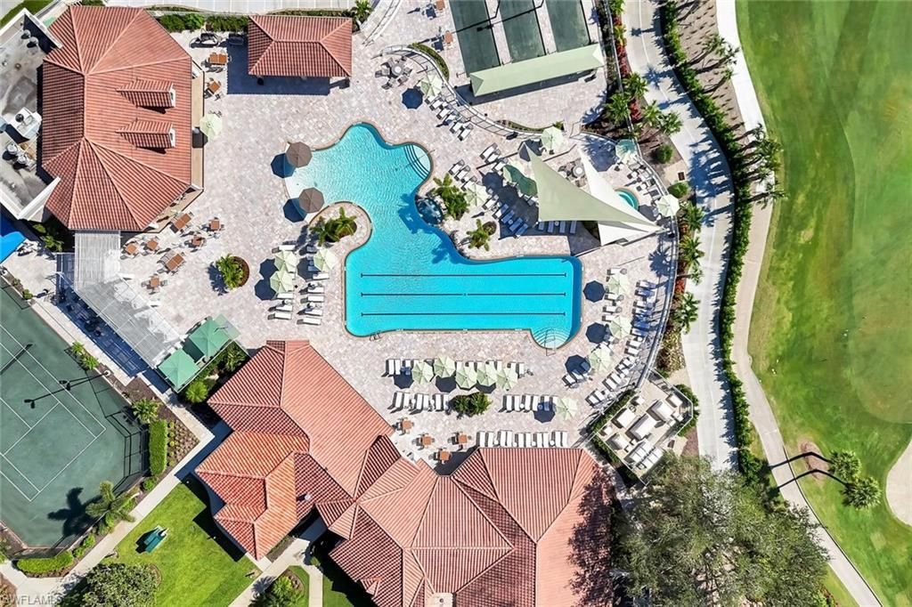 8247 Parkstone Pl , Unit 205, Naples, FL 34120 Photo