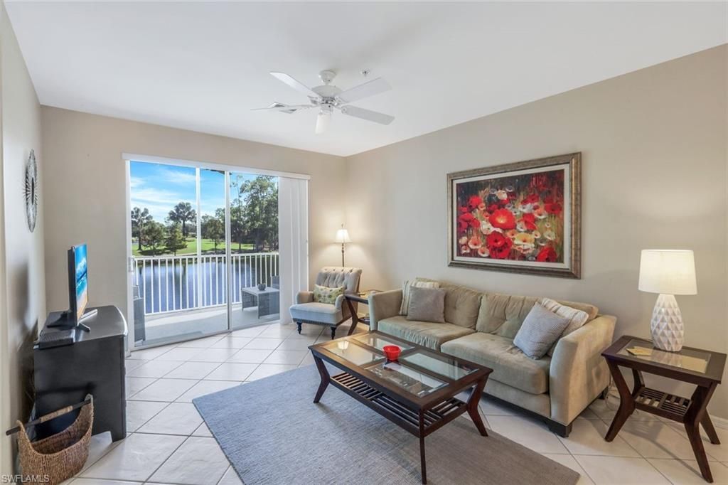 8247 Parkstone Pl , Unit 205, Naples, FL 34120 Photo