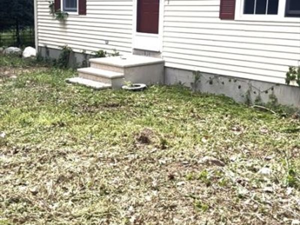 134 Chestnut St, Douglas, MA 01516