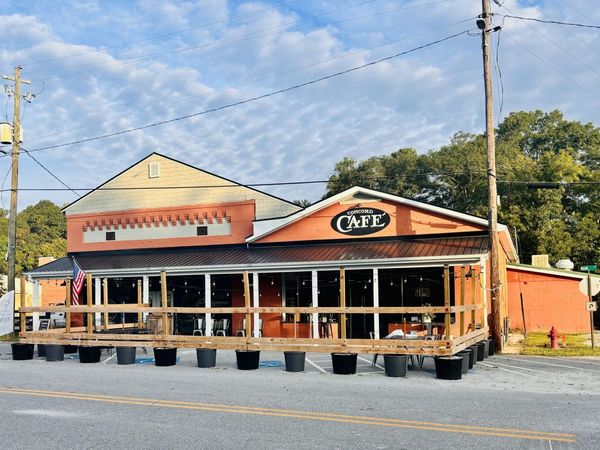 92 Main Street, Concord, GA 30206