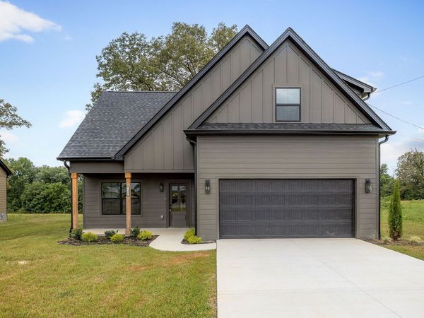 193 Cripps Ln , Smithville, TN 37166