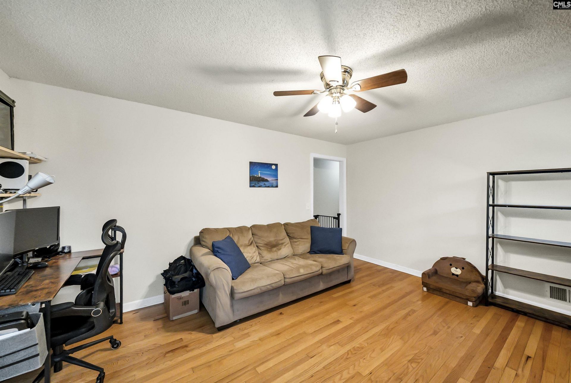 2126 Woodtrail Drive  Photo 13