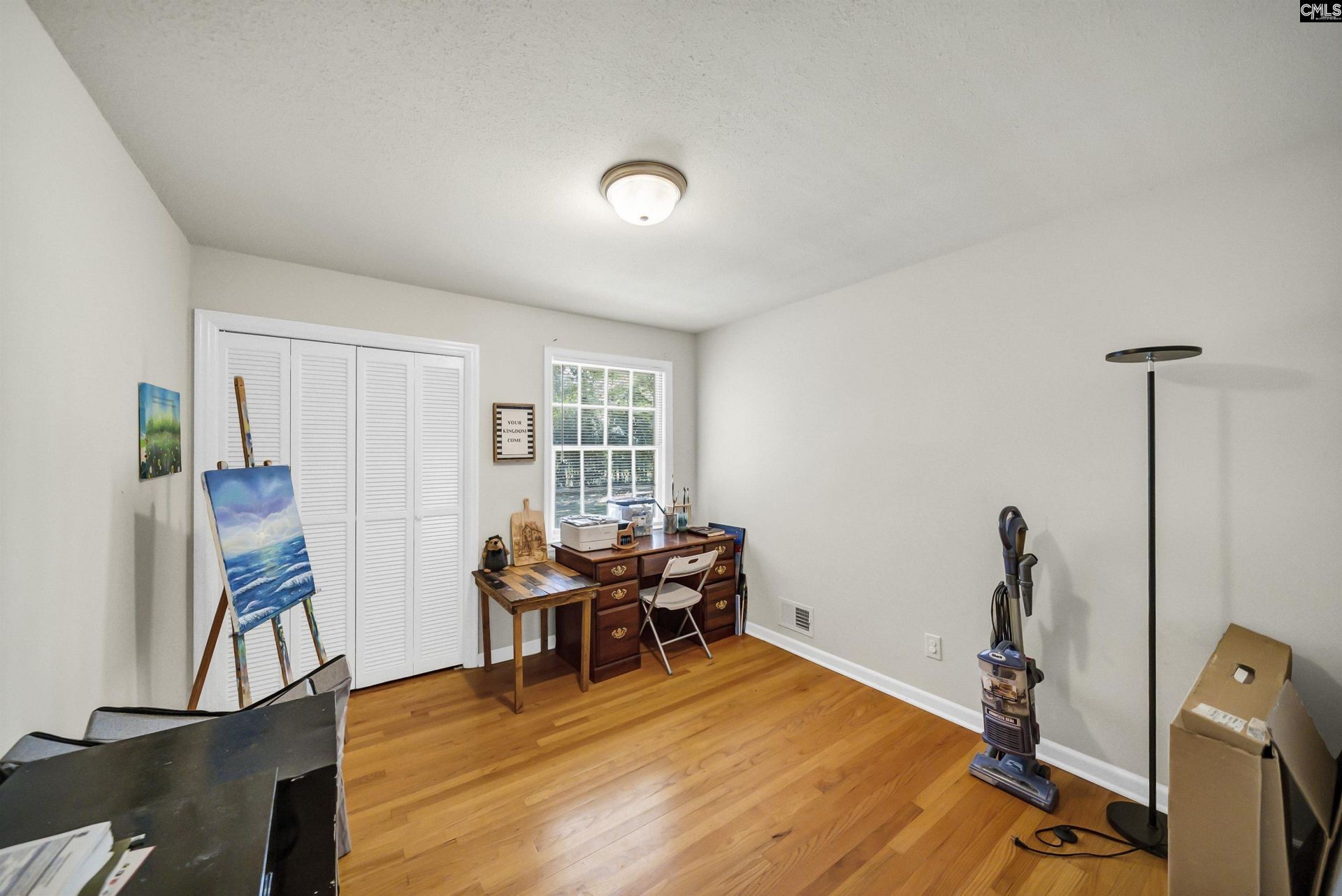 2126 Woodtrail Drive  Photo 16