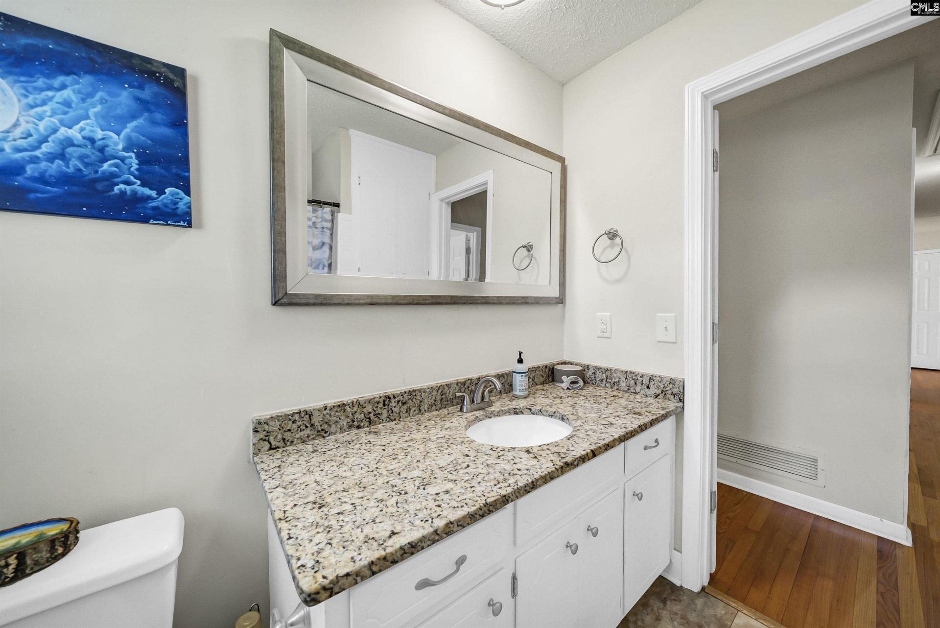 2126 Woodtrail Drive  Photo 22