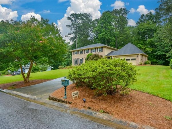 2355 N Peachtree Way , Atlanta, GA 30338