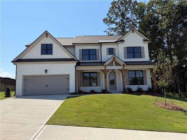 1057 Hawkins Creek Drive, Jefferson, GA 30549