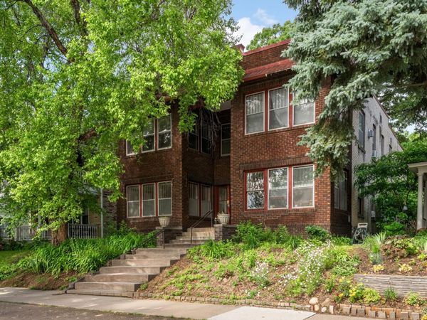 2440 Stevens Avenue, Unit 2, Minneapolis, MN 55404