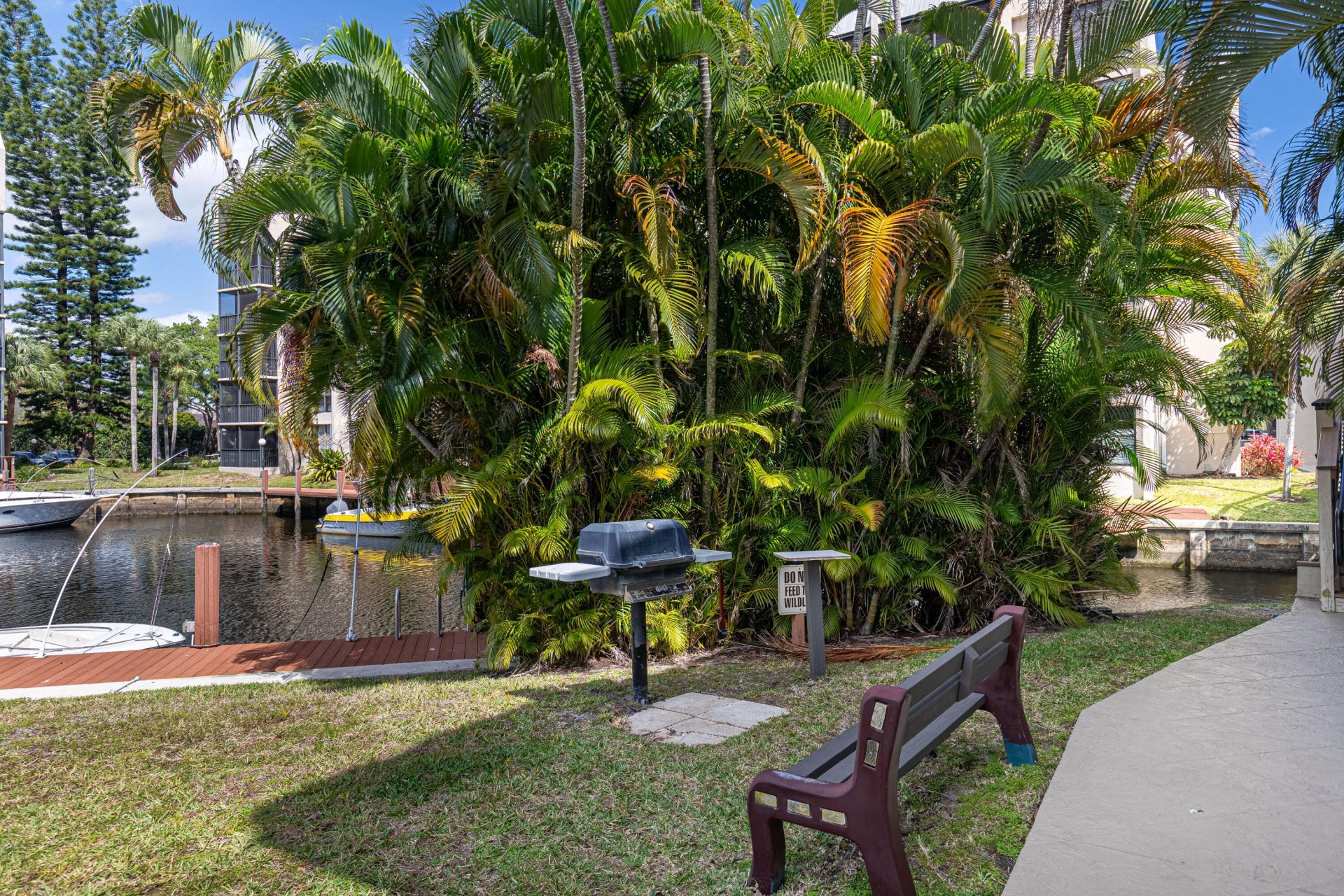 6 Royal Palm Way, Unit 211, Boca Raton, FL 33432 Photo