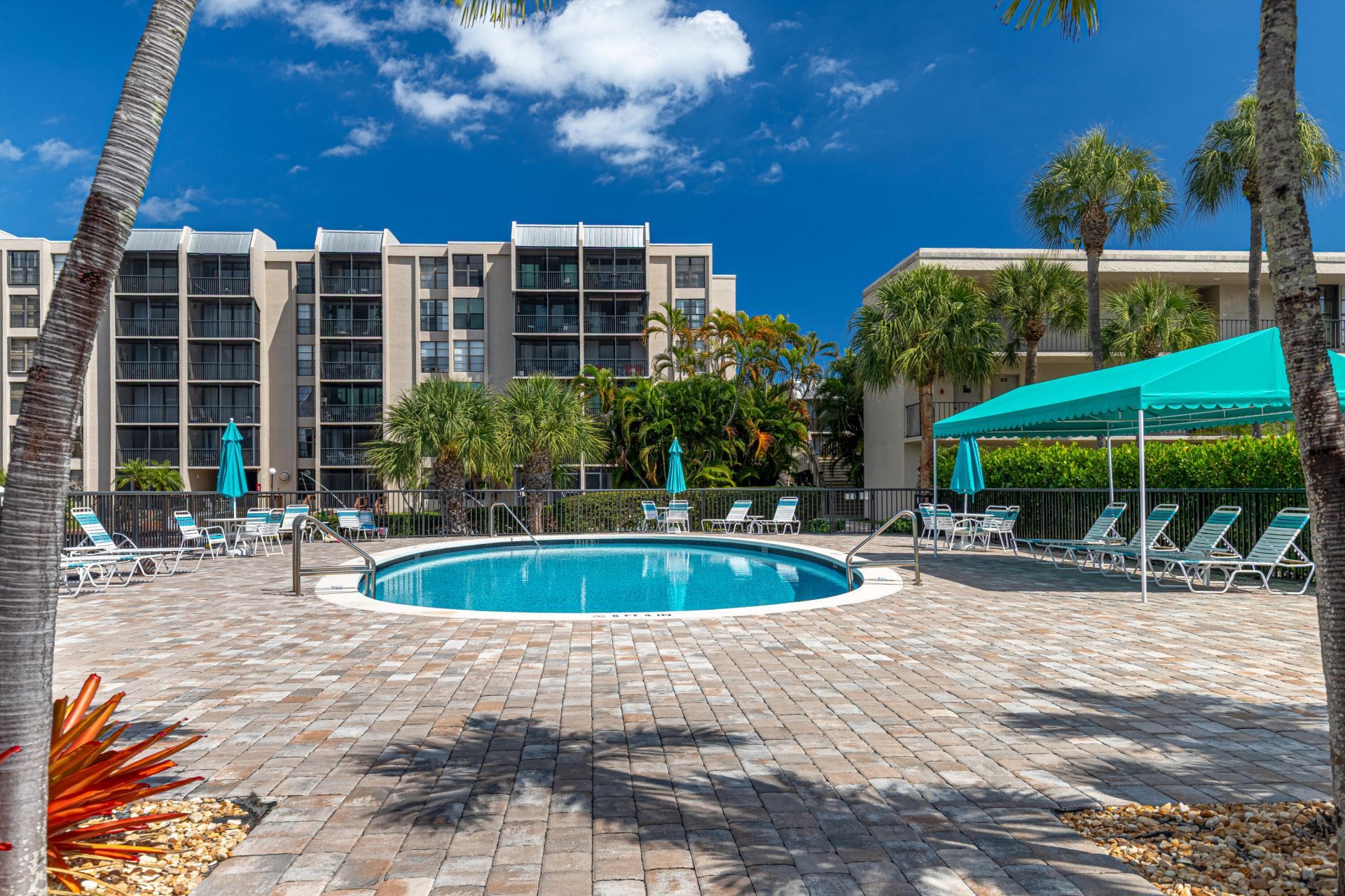 6 Royal Palm Way, Unit 211, Boca Raton, FL 33432 Photo