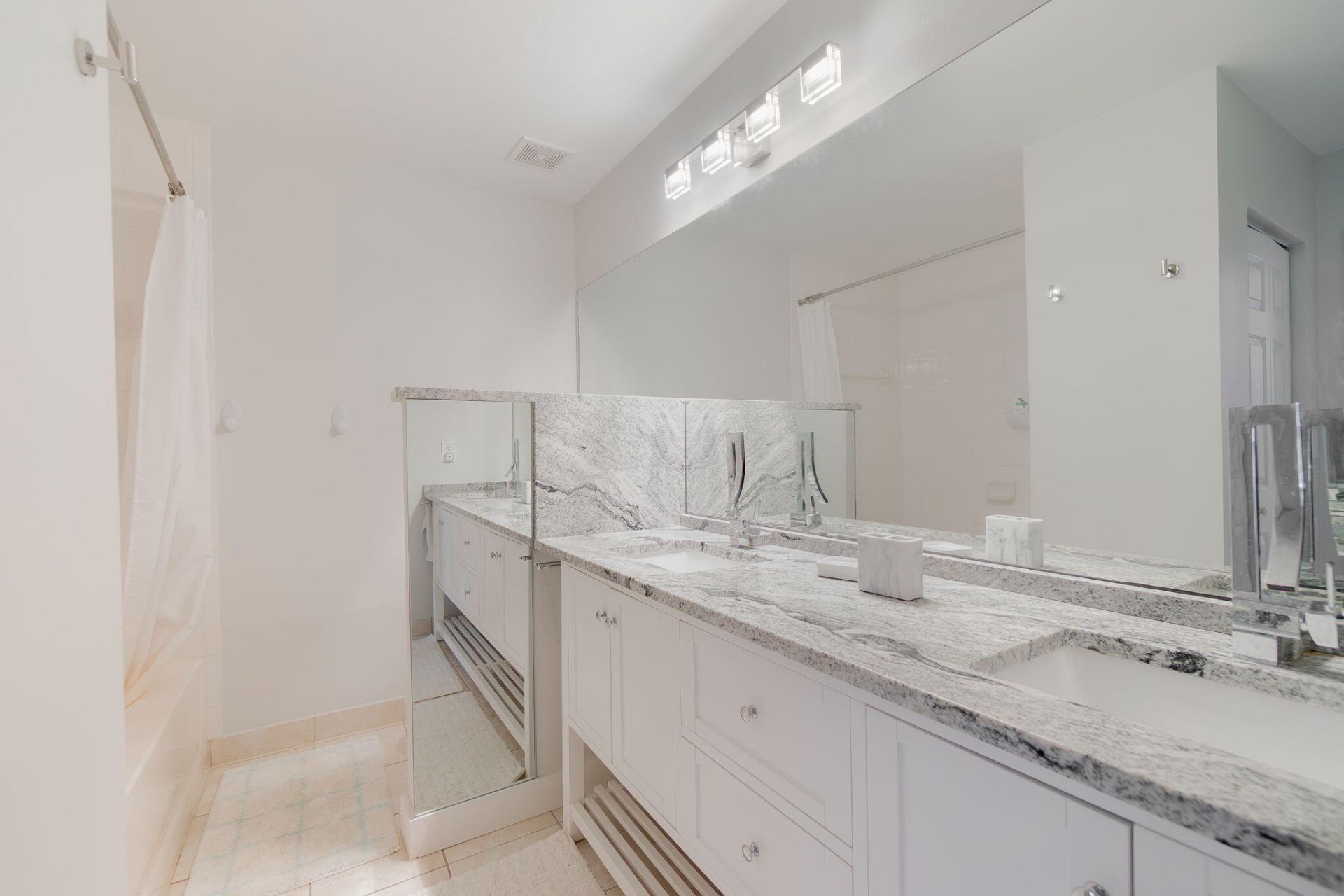 11790 St Andrews Place, Unit 304, Wellington, FL 33414 Photo