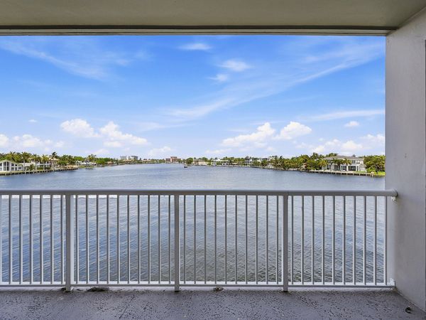 1201 S Riverside Drive, Unit 306, Pompano Beach, FL 33062