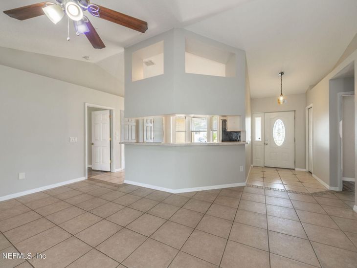 37 Rockefeller Drive, Palm Coast, FL 32164