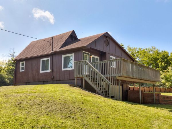 4695 E Spring Street, Carlisle, IA 50047