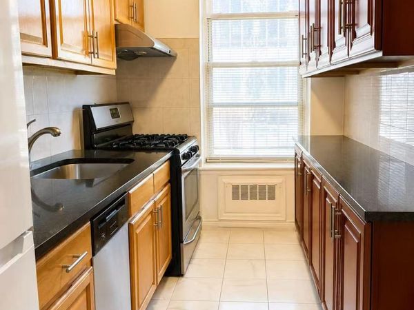138-25 68th Drive , Unit 1A, Flushing, NY 11367