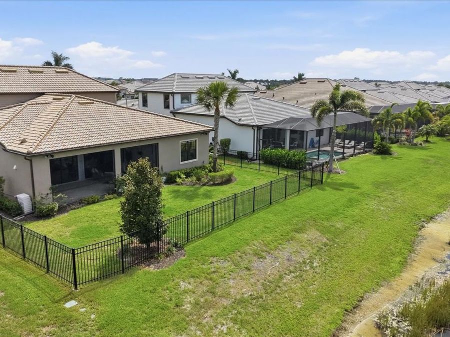 Property Image 63