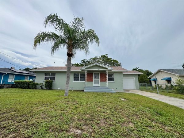 921 AVENUE E NE, WINTER HAVEN, FL 33881