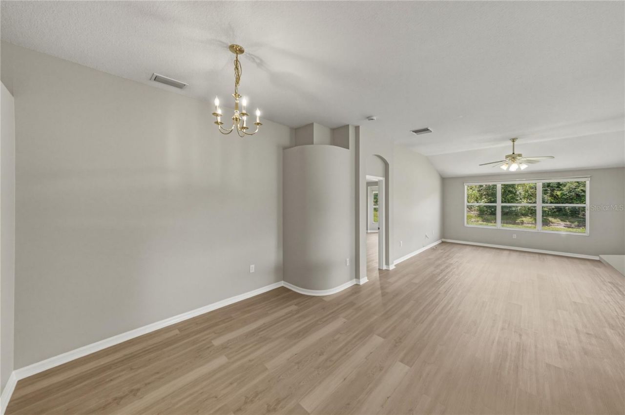 623 Straw Lake Drive, Brandon, FL 33510 Photo