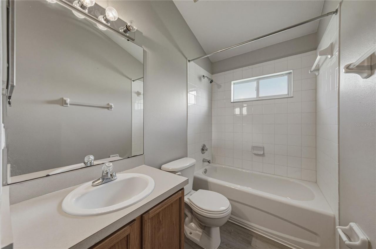 623 Straw Lake Drive, Brandon, FL 33510 Photo