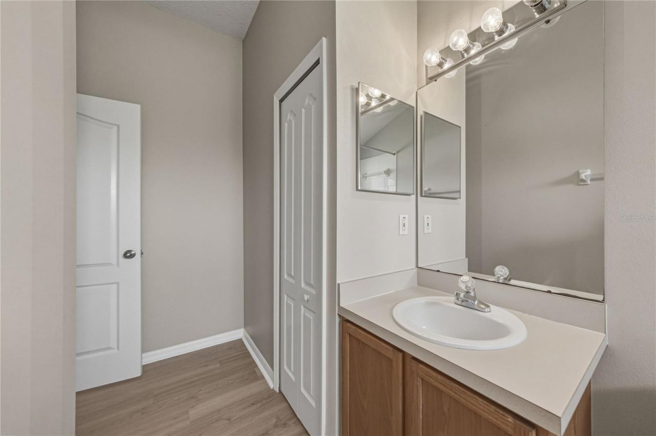 623 Straw Lake Drive, Brandon, FL 33510 Photo
