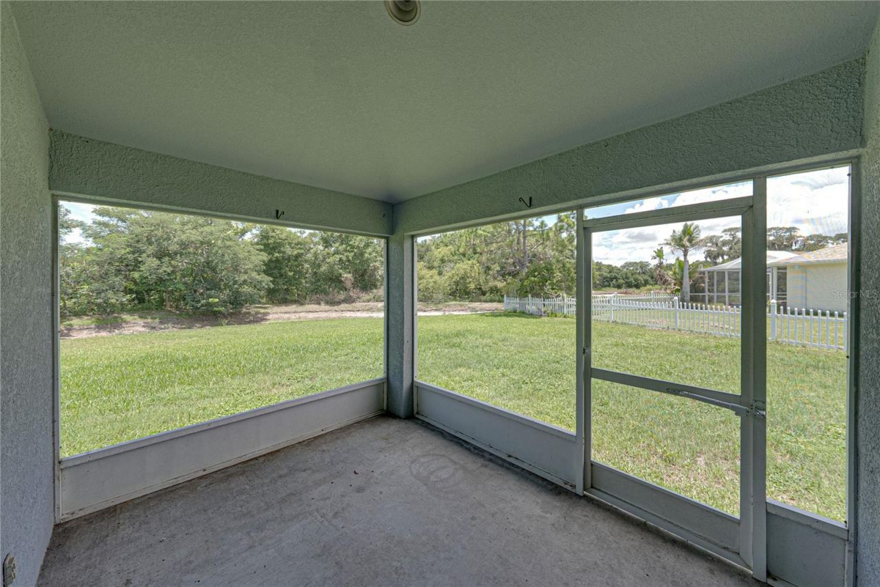 623 Straw Lake Drive, Brandon, FL 33510 Photo