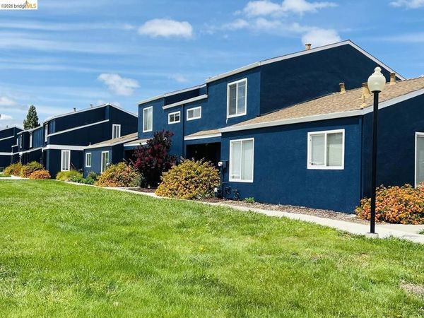 42 El Capitan LN, Antioch, CA 94509