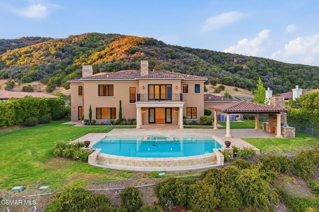 82 Queens Garden Drive, Westlake Village, CA 91361 Main Photo