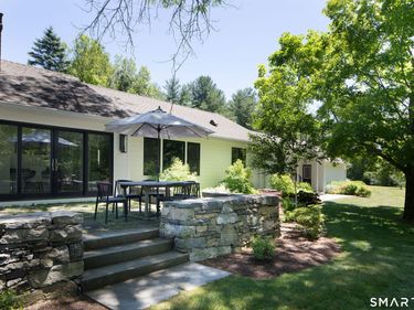 54 Robin Hill , Salisbury, CT 06039