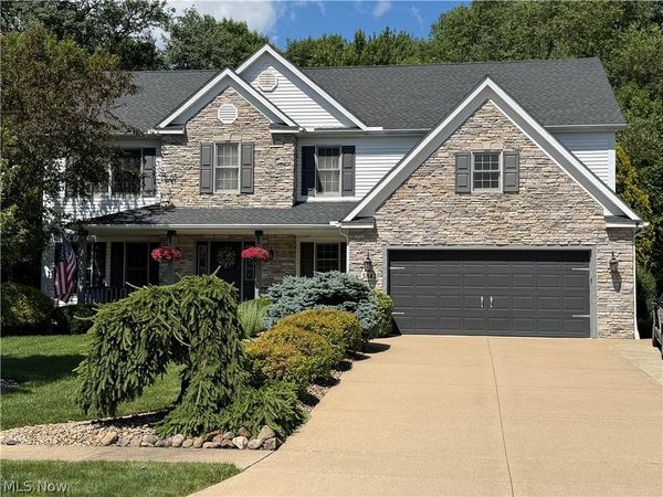 3842 Kippford Circle NW, Uniontown, OH 44685