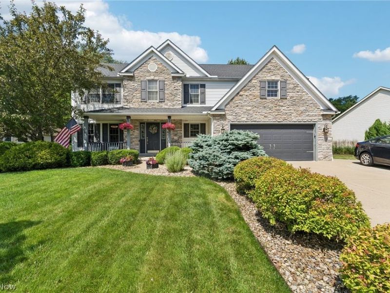 3842 Kippford Circle NW, Uniontown, OH 44685 Photo 2