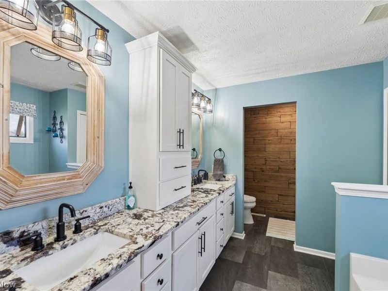 3842 Kippford Circle NW, Uniontown, OH 44685 Photo 27