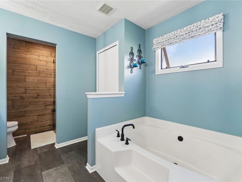 3842 Kippford Circle NW, Uniontown, OH 44685 Photo 28