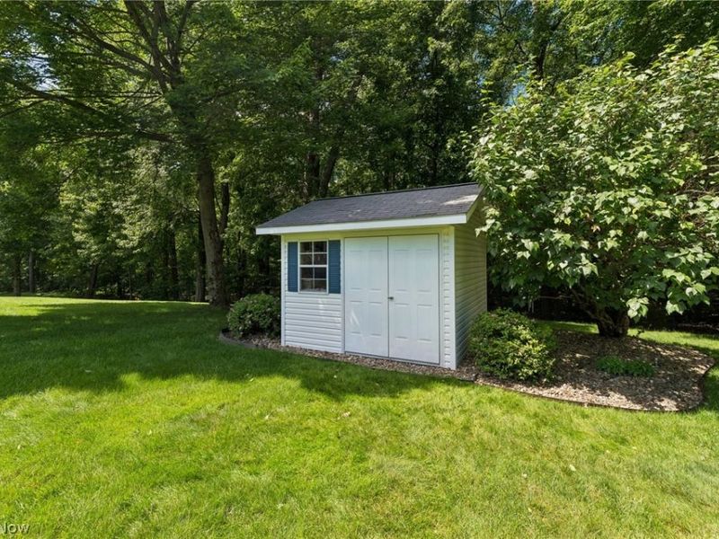 3842 Kippford Circle NW, Uniontown, OH 44685 Photo 46